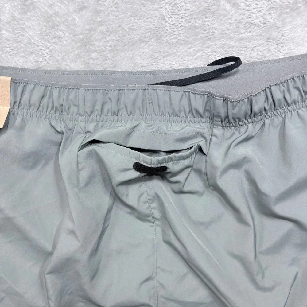 Nike Challenger Running Shorts Mens XL Gray 7